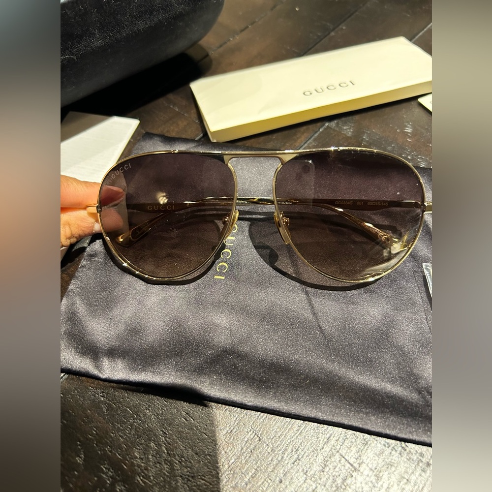 Gucci brown acetate sunglasses